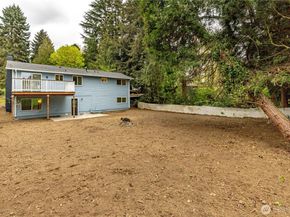 9439 11th Avenue SW, Seattle WA 98106