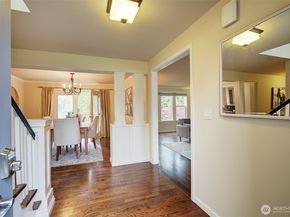 225 131st Avenue NE, Bellevue WA 98005