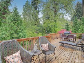 225 131st Avenue NE, Bellevue WA 98005