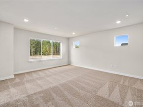 3982 Flat Top Drive, Bremerton WA 98312