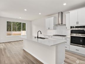 3982 Flat Top Drive, Bremerton WA 98312