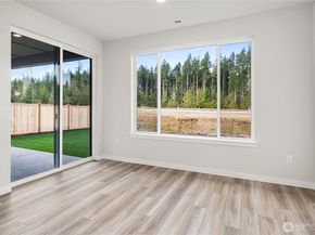 3982 Flat Top Drive, Bremerton WA 98312