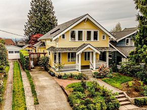 4026 Burke Avenue N, Seattle WA 98103