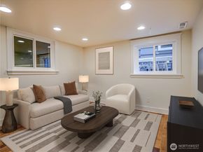 4026 Burke Avenue N, Seattle WA 98103