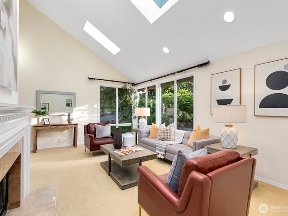 11404 NE 103rd Street, Kirkland WA 98033