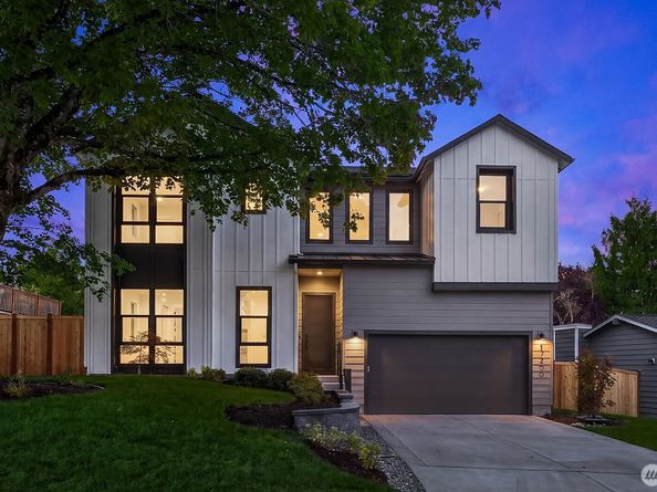 17266 NE 18th Place, Bellevue WA 98008