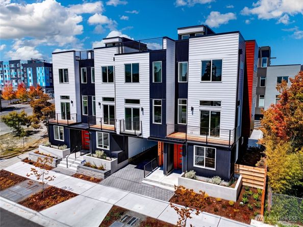 4302 S Holden Street, Seattle WA 98118