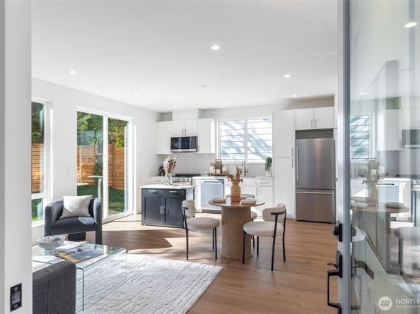 123 N 136th Street, Seattle WA 98133