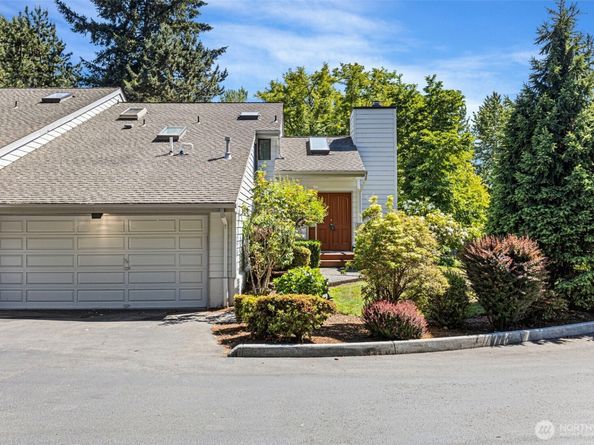 10 143rd Avenue SE, Bellevue WA 98007