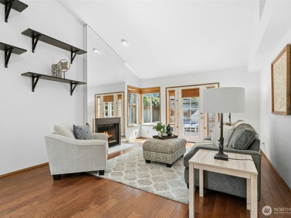 10141 NE 126th Street, Kirkland WA 98034
