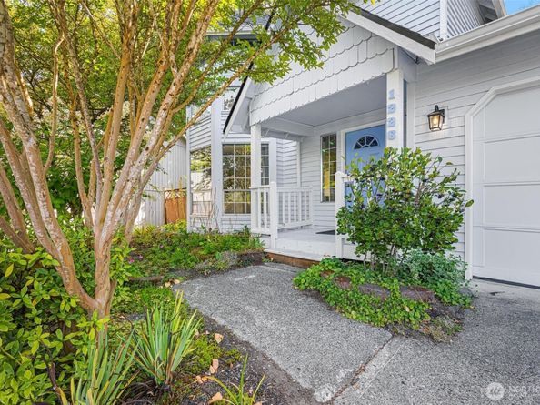 1226 224th Place SW, Bothell WA 98021