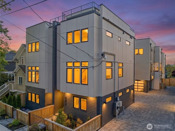 1410 N 47th Street B, Seattle WA 98103