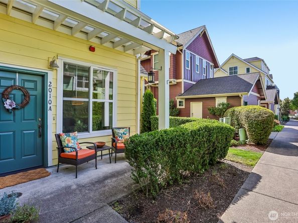 2010 NE Katsura Street A, Issaquah WA 98029