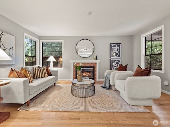 1228 NE Brockman Place, Seattle WA 98125