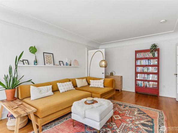 2634 Franklin Avenue E 304, Seattle WA 98102