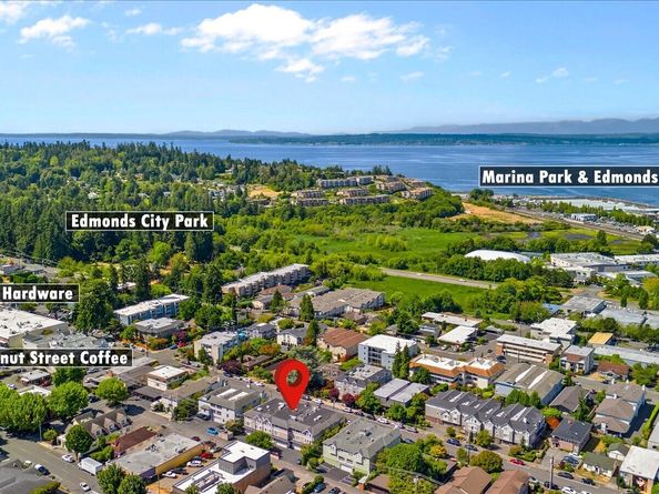 249 4th Avenue S 101, Edmonds WA 98020