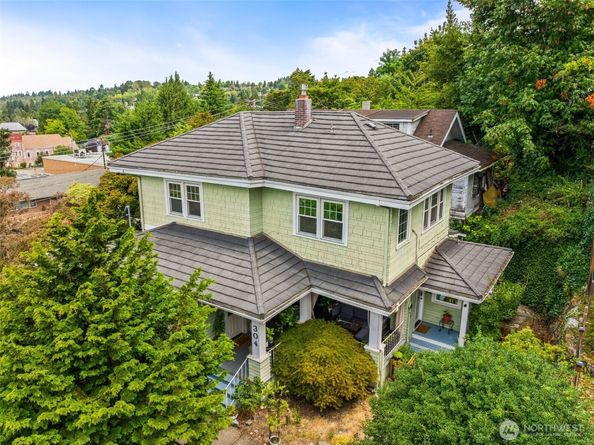 304 Scenic Way, Kent WA 98030
