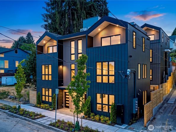 4513 A 34th Avenue S, Seattle WA 98118