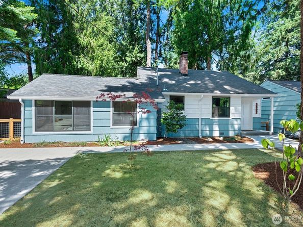 2802 NE 185th Street, Lake Forest Park WA 98155