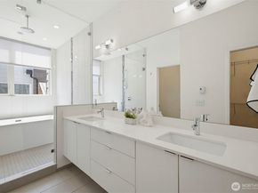 1520 13th Avenue S D, Seattle WA 98144