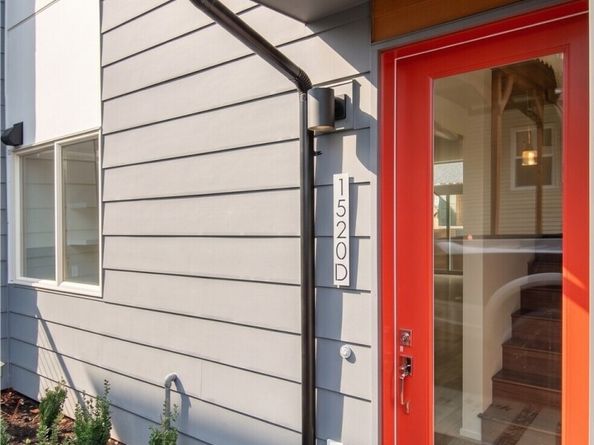 1520 13th Avenue S D, Seattle WA 98144