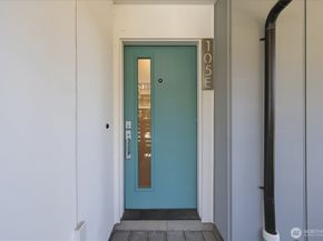 105 NW 39 th Street E, Seattle WA 98107