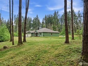 8283 NE 360th Street, Kingston WA 98346