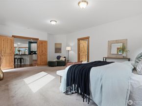 8283 NE 360th Street, Kingston WA 98346