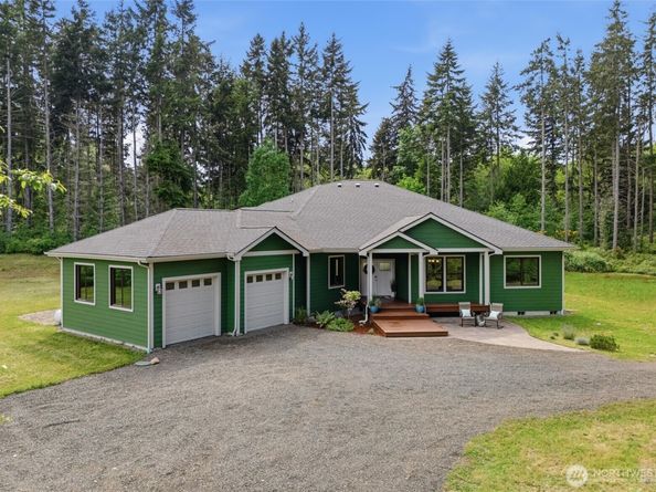 8283 NE 360th Street, Kingston WA 98346