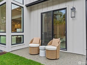 1606 146th Avenue SE, Bellevue WA 98007