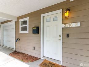 2816 SW Adams Street B, Seattle WA 98126