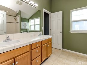 2816 SW Adams Street B, Seattle WA 98126