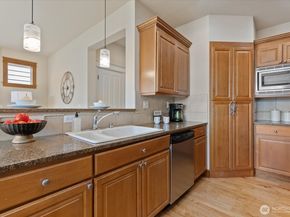 822 235th Place SE, Bothell WA 98021