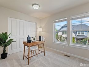 822 235th Place SE, Bothell WA 98021