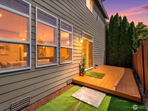 822 235th Place SE, Bothell WA 98021