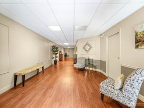 6910 California Avenue SW 14, Seattle WA 98136