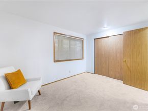 6910 California Avenue SW 14, Seattle WA 98136