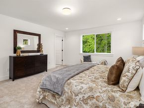 10675 SE 170th Place, Renton WA 98055