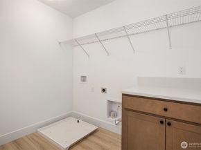 10675 SE 170th Place, Renton WA 98055