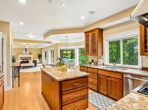 13128 SE Newport Way, Bellevue WA 98006