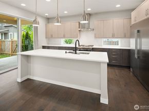 16208 SE 114th ave, Renton WA 98058