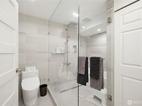 17353 191st Avenue NE, Woodinville WA 98072