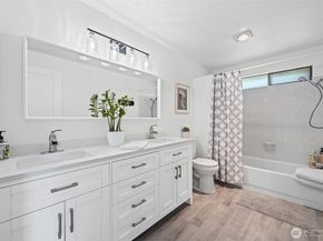 15932 SE 166th Place, Renton WA 98058