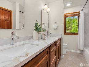 4651 171st Avenue SE, Bellevue WA 98006