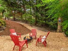 4651 171st Avenue SE, Bellevue WA 98006