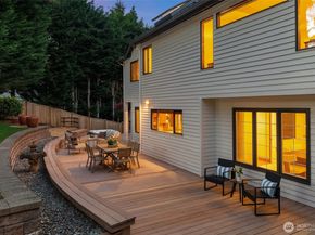 4651 171st Avenue SE, Bellevue WA 98006