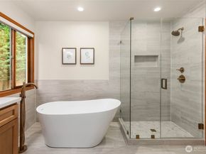 4651 171st Avenue SE, Bellevue WA 98006