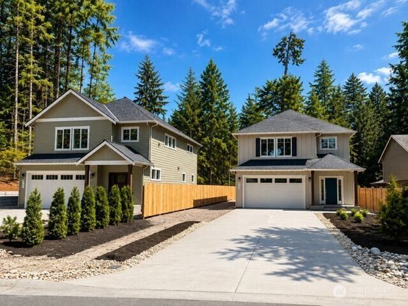 4132 Lakeview Avenue NW, Bremerton WA 98312