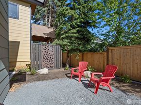 8623 30th Avenue SW, Seattle WA 98126