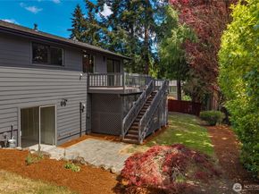 9437 NE 126th Place, Kirkland WA 98034